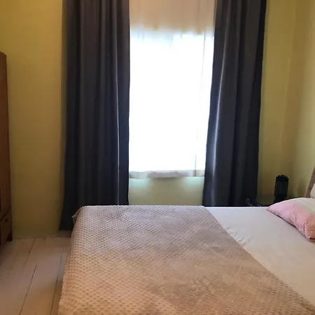 Appartamento Merkez Muethis Lokasyon Ayri Mutfakli Antalia