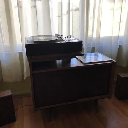 Appartement Merkez Muethis Lokasyon Ayri Mutfakli Antalya