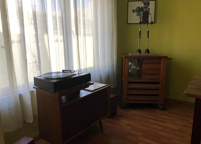 Merkez Muethis Lokasyon Ayri Mutfakli Lejlighed