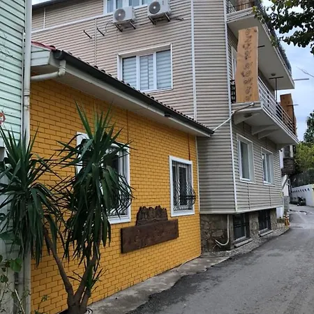 Merkez Muethis Lokasyon Ayri Mutfakli *