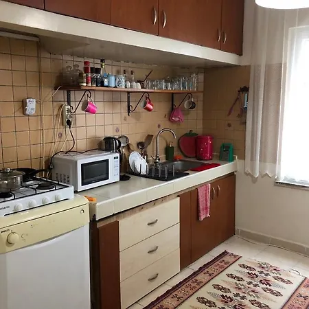 Merkez Muethis Lokasyon Ayri Mutfakli Apartmán *