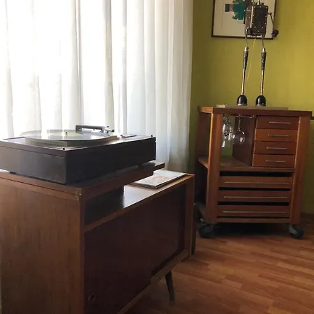 Apartmán Merkez Muethis Lokasyon Ayri Mutfakli Antalya