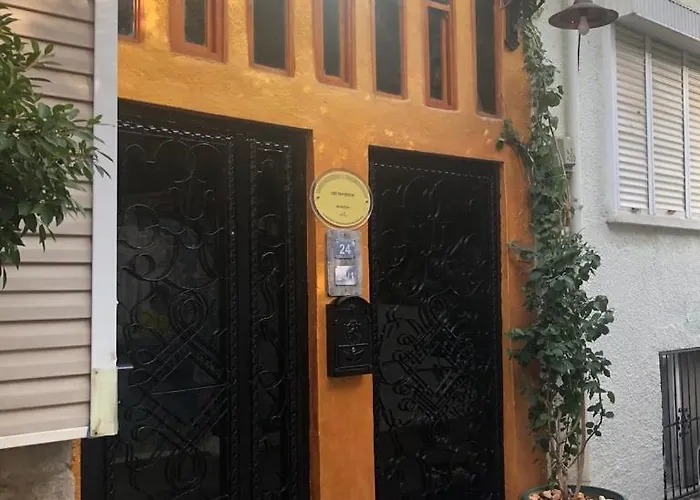 Merkez Muethis Lokasyon Ayri Mutfakli Apartman *