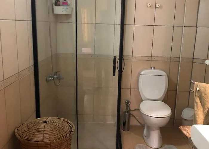 Merkez Muethis Lokasyon Ayri Mutfakli Apartment Antalya
